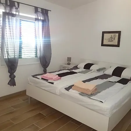 Apartman Niva *