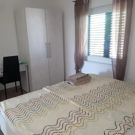 Niva Apartman