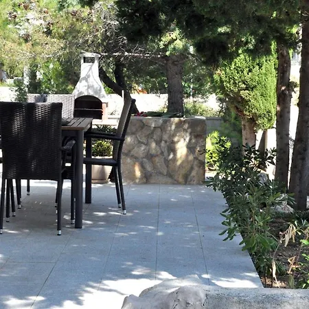 Niva Apartman *